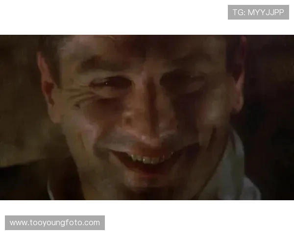 《美国往事》:一段荡气回肠的史诗,关于爱、背叛与永不消逝的传奇 《美国往事》:一段荡气回肠的史诗,关于爱、背叛与永不消逝的传奇